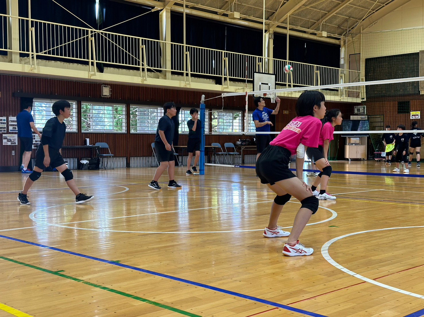 写真画像：吉川栄ジュニアバレーボールチーム